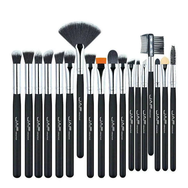 Embrace Eco-Friendly Beauty with Our Vegan Makeup Brushes